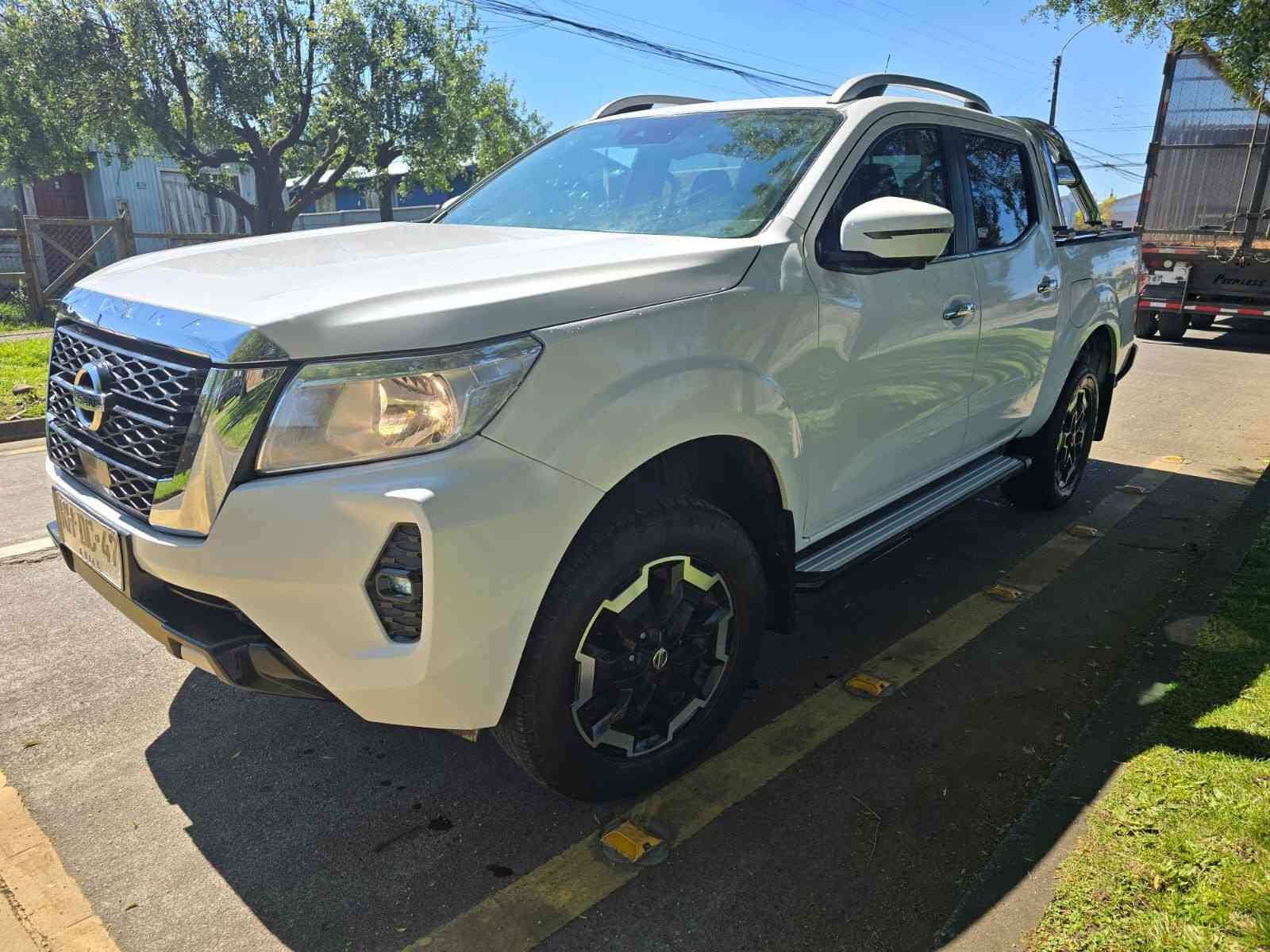 NISSAN NAVARA 2022