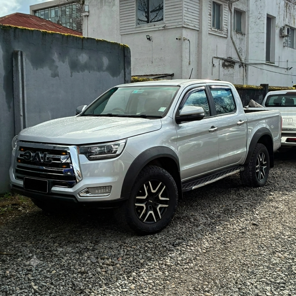 JAC T8 Ce