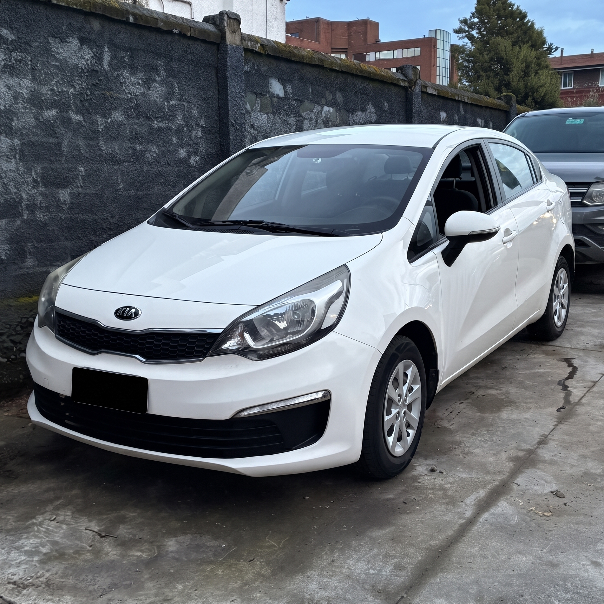 KIA Rio4